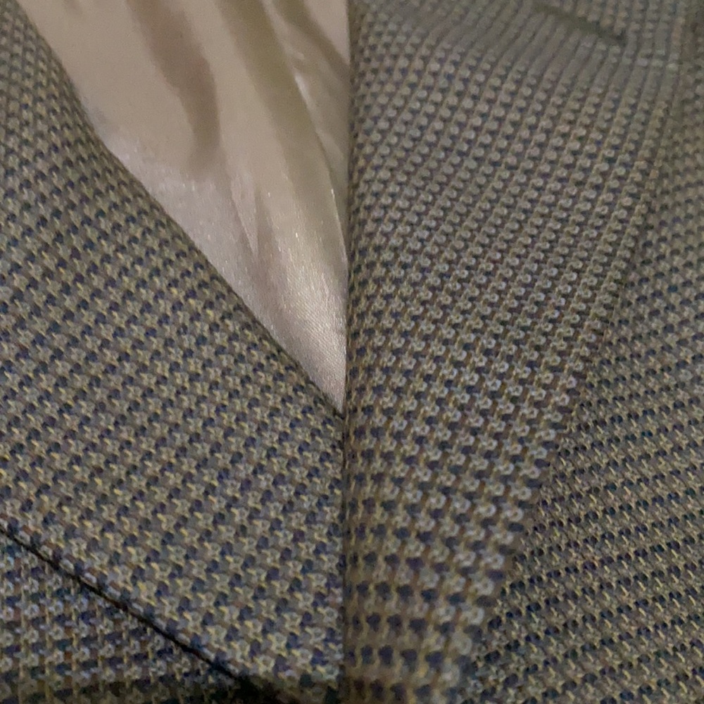 Handsome Three Button, Single Breasted, Houndstoo… - image 2